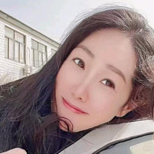 石湖华子