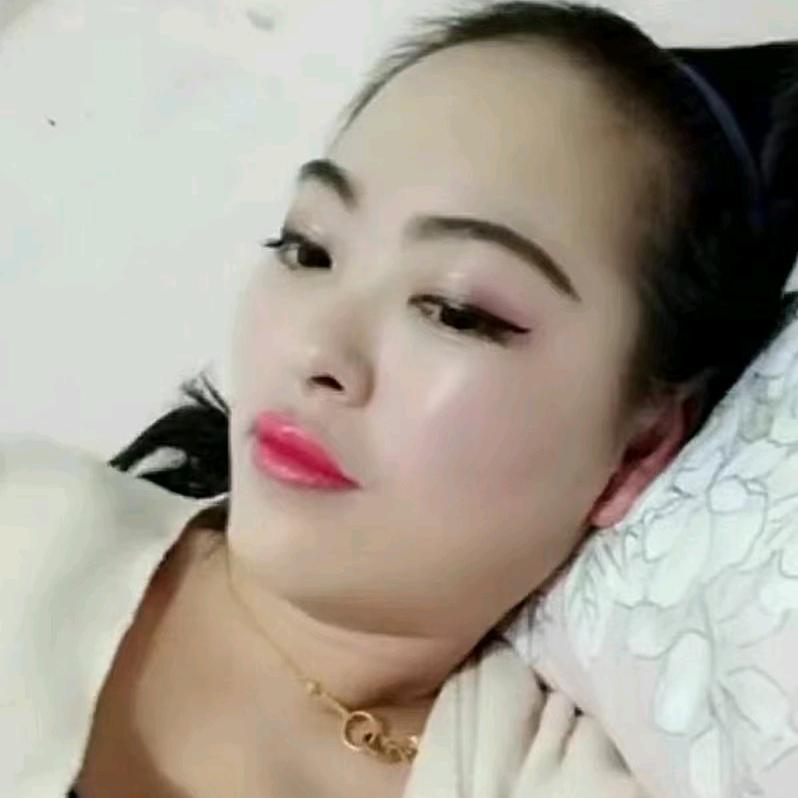 傲慢的小姐姐🥀₅²⁰💃