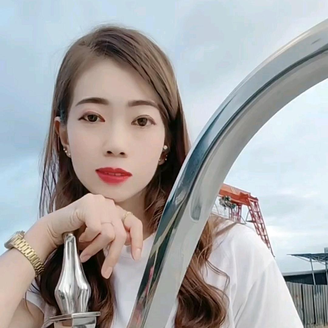 单亲妈妈，看淡一切。