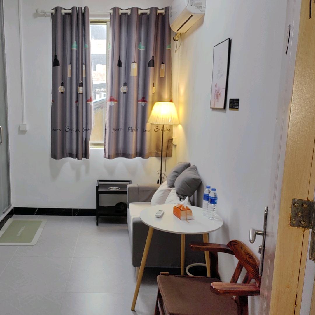 居里民宿