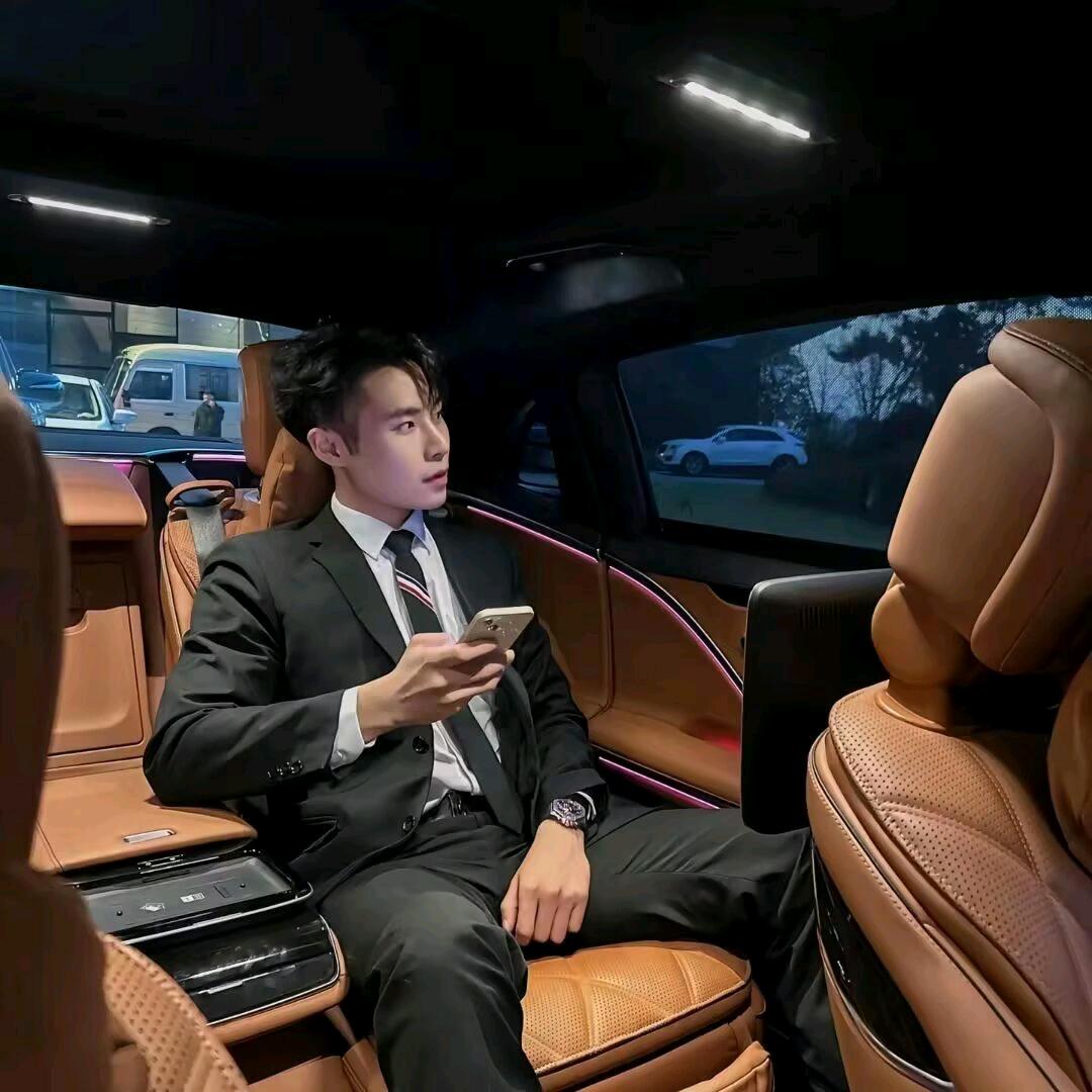 贵州最大的露天煤矿是鑫达煤矿，位于毕节市