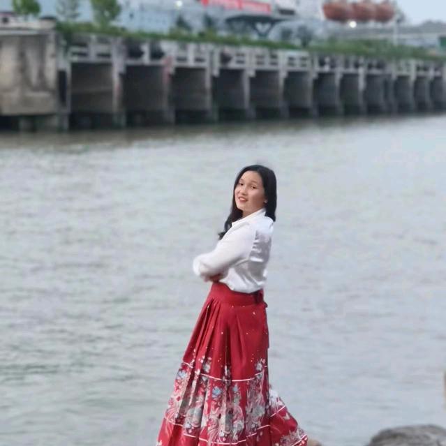 搬砖的李女士