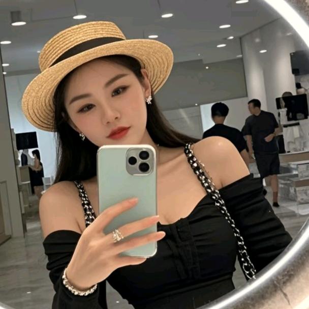 🌸🖼️妩魅寒玫💰