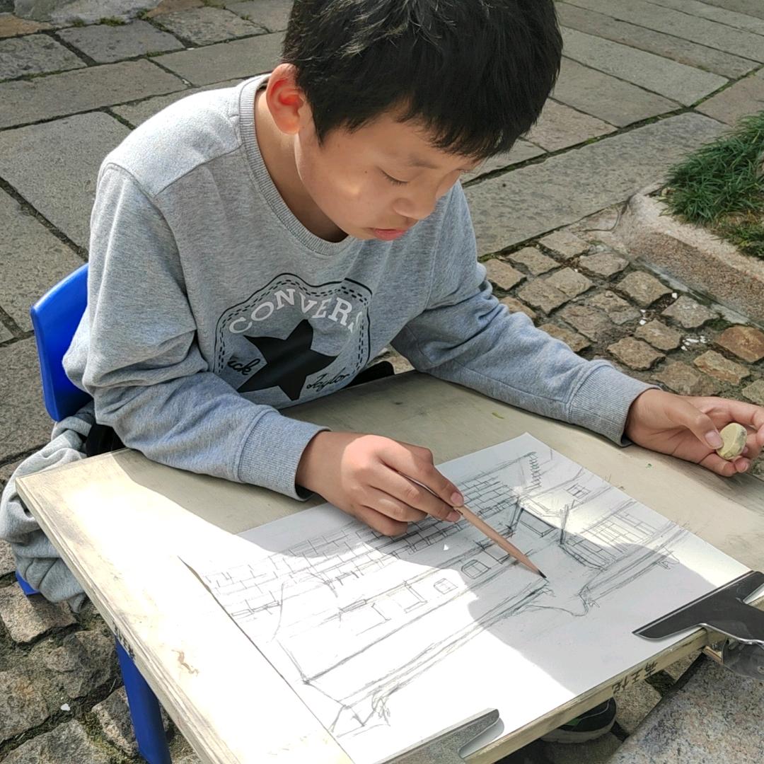 那天等待阳光