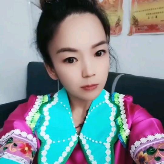 彝彩阁