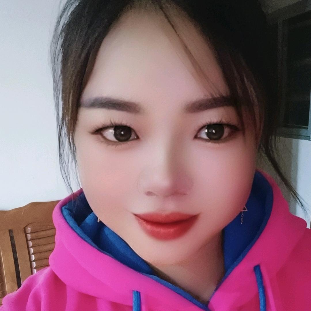 ꧁꫞玉儿 ꫞꧂🍀