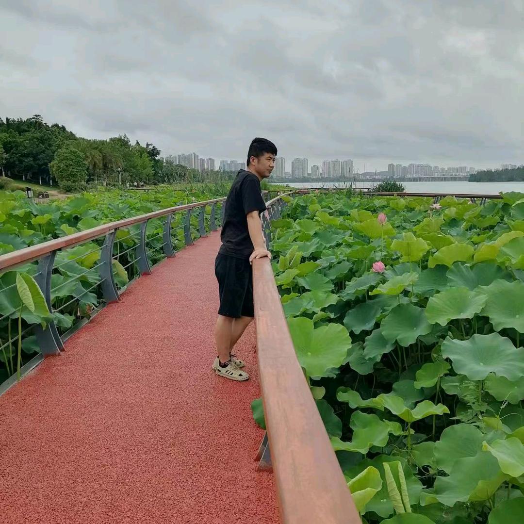 榴泰泰（凤鸣路117号）