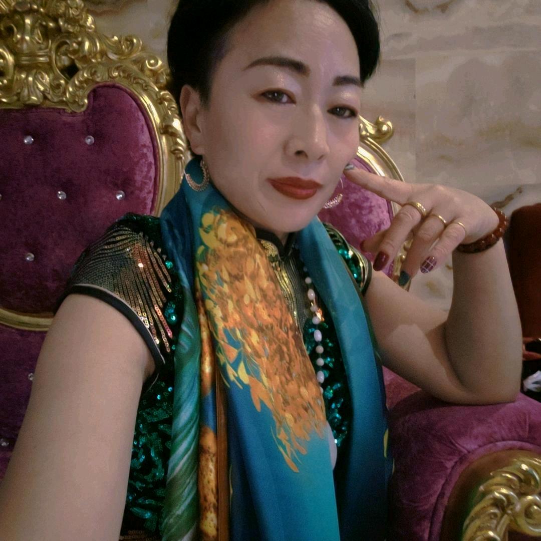 站在高山石头上说想你