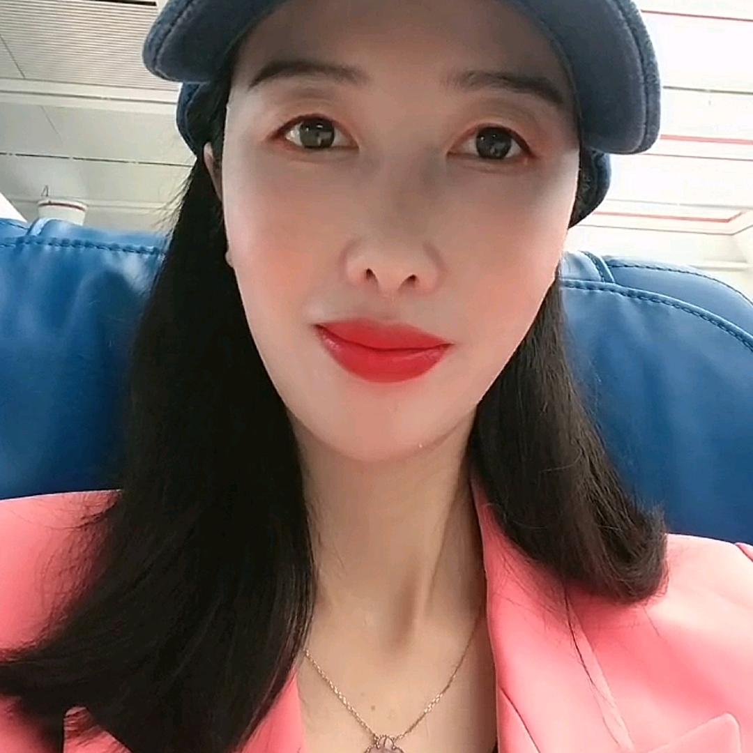 贵阳旦旦女装