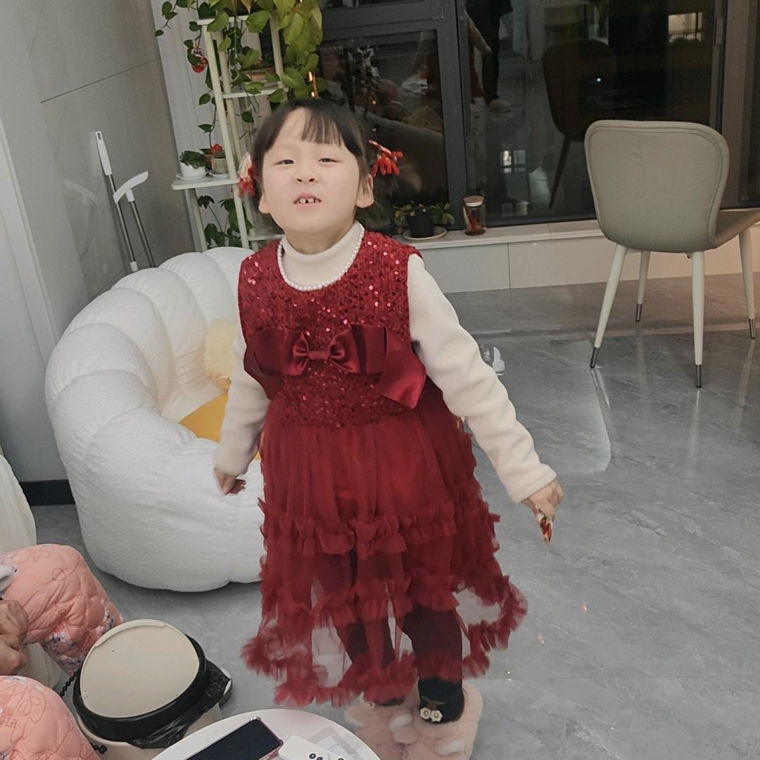 阿龙）