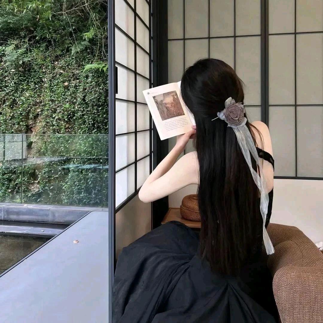 芷念🦋粤语FM