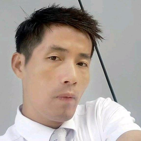 千变银狐
