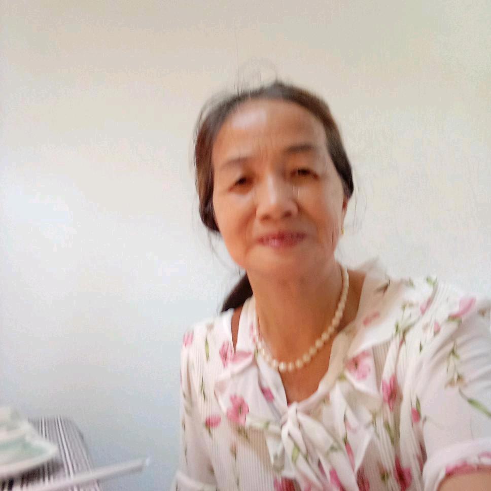 黎妹妹《上午8点50分开直播》