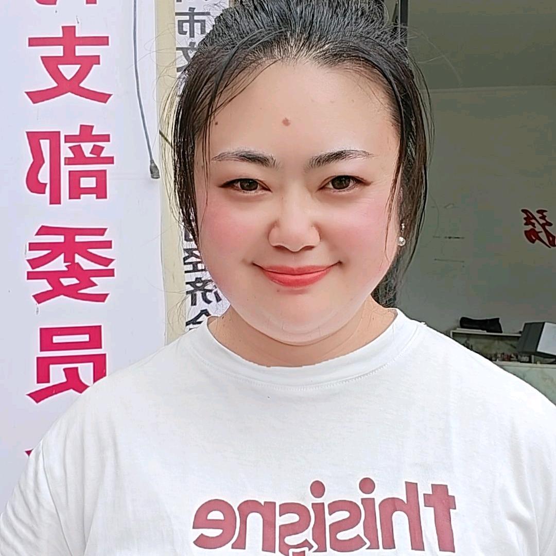 农村干部（朱朱）