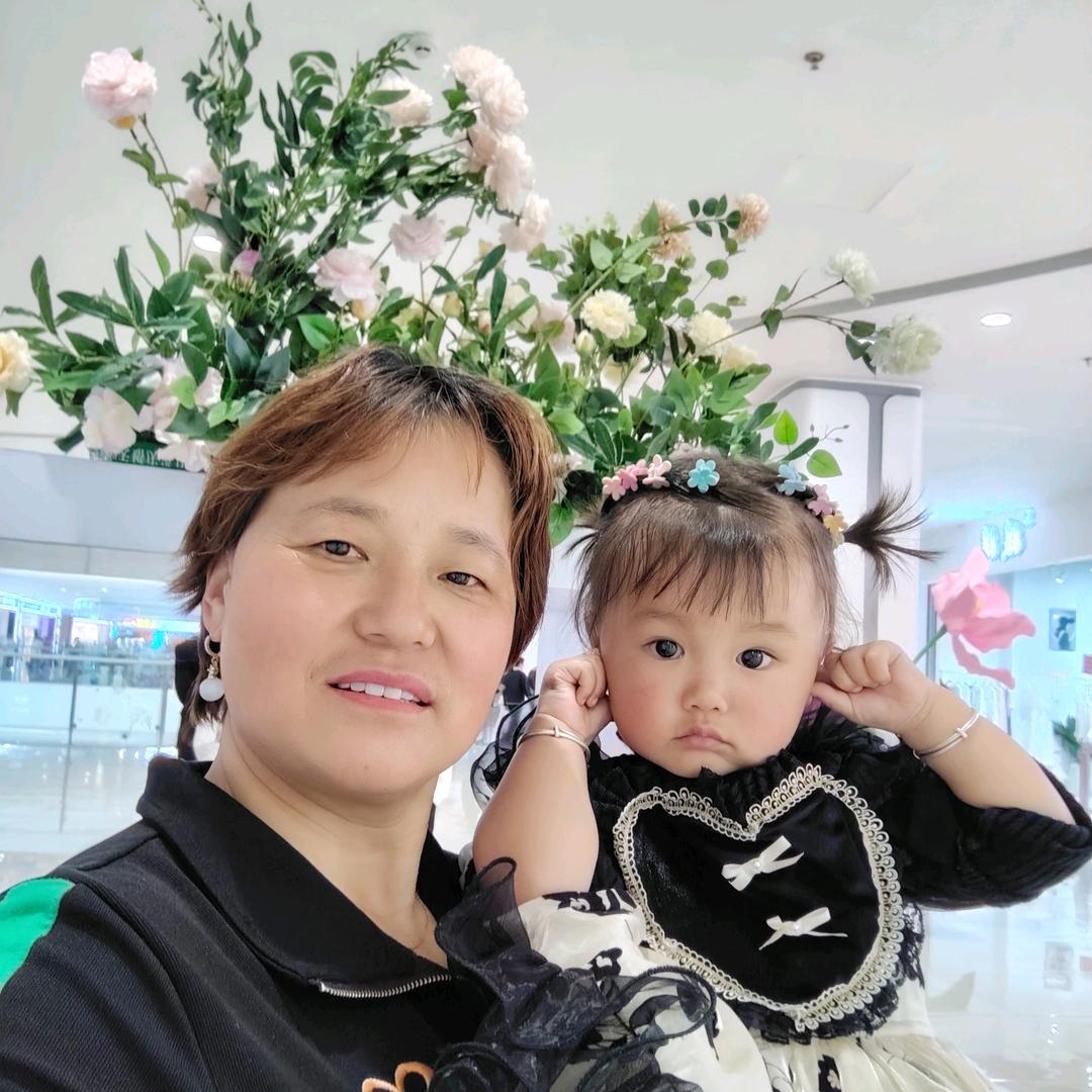 🌹🌹🌺💐，玲玲