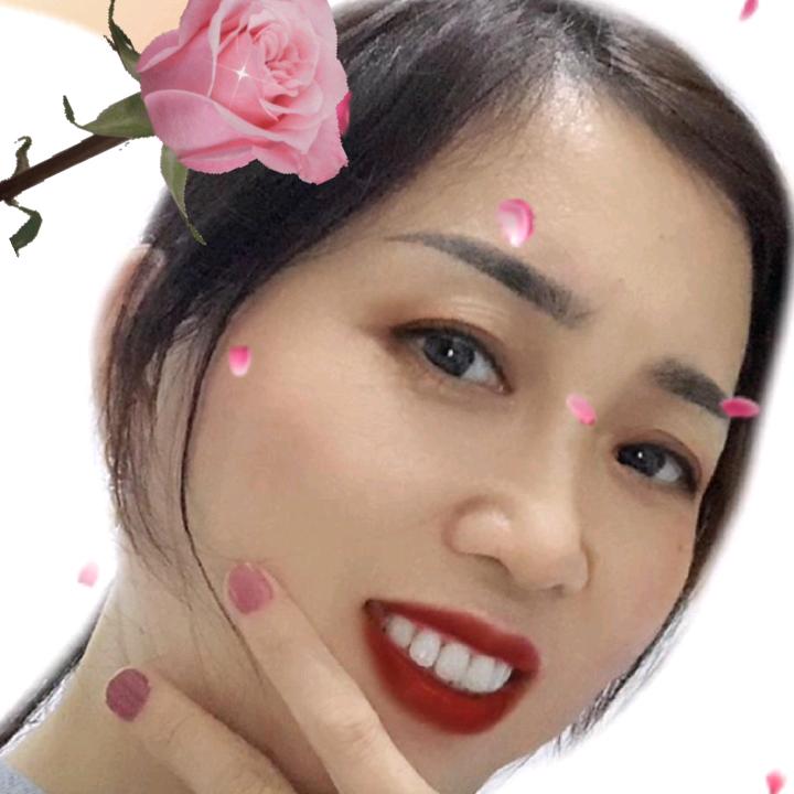 受伤丫头对自己好点