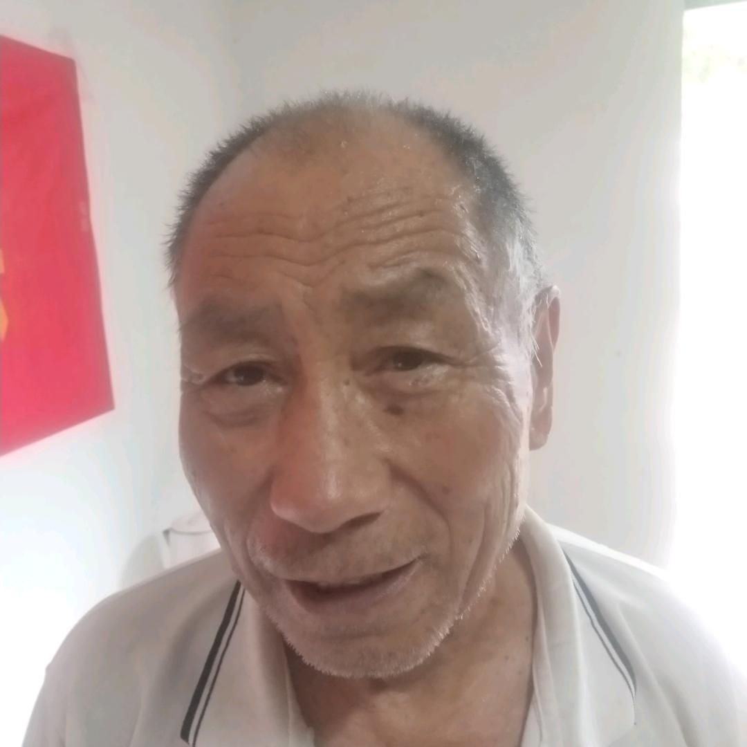 范朝栋