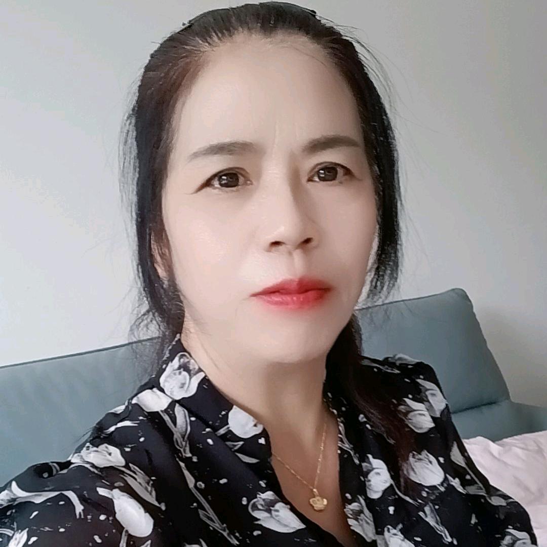 微笑英姐