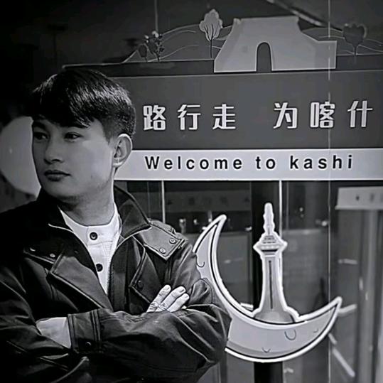 艾合麦提江摄影师