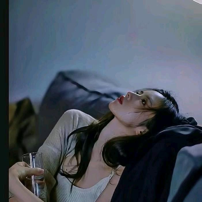 (🍁⥎🍁)不要轻易相信一个人