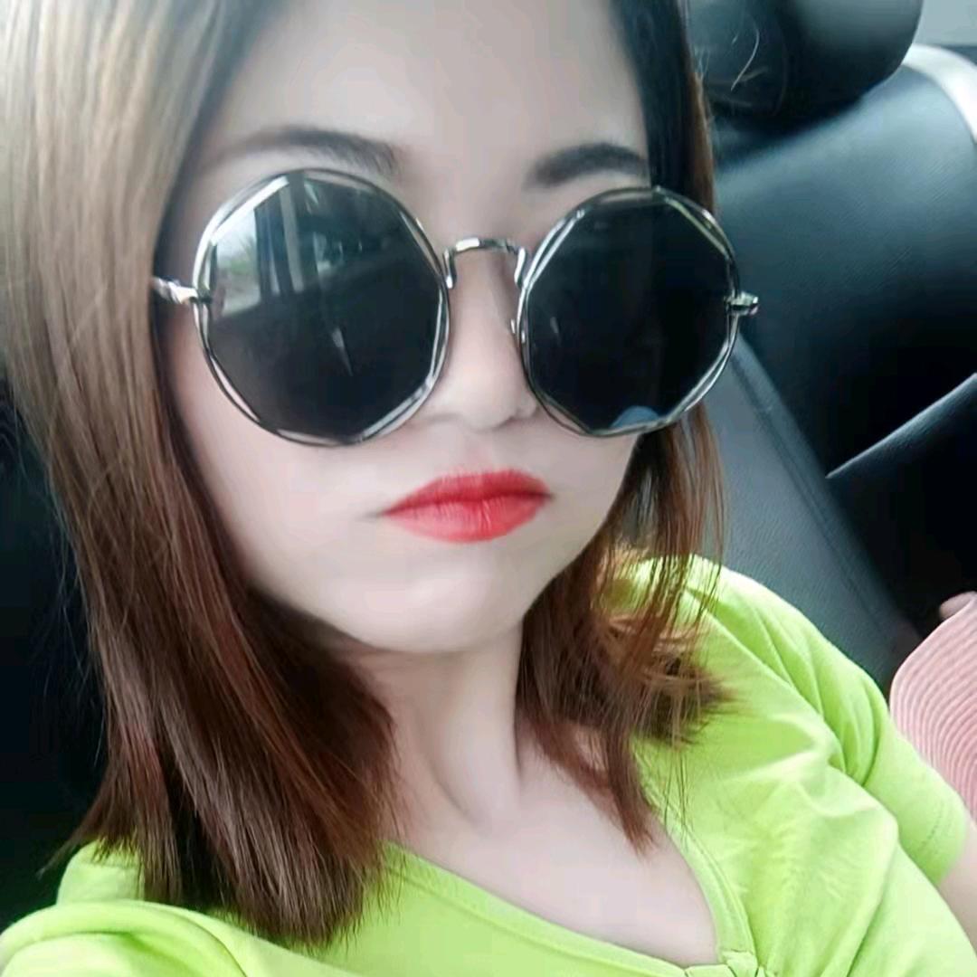 A小小小余啊