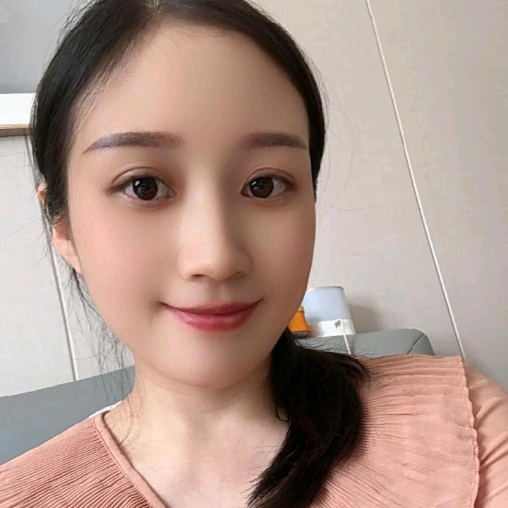 梅子🎙️