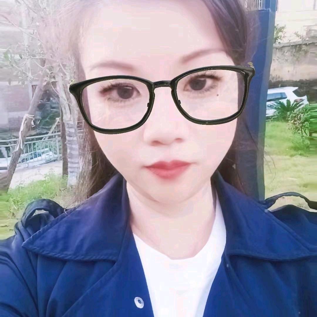 莲姐早晨5:20开播。( ˘ ³˘)❤