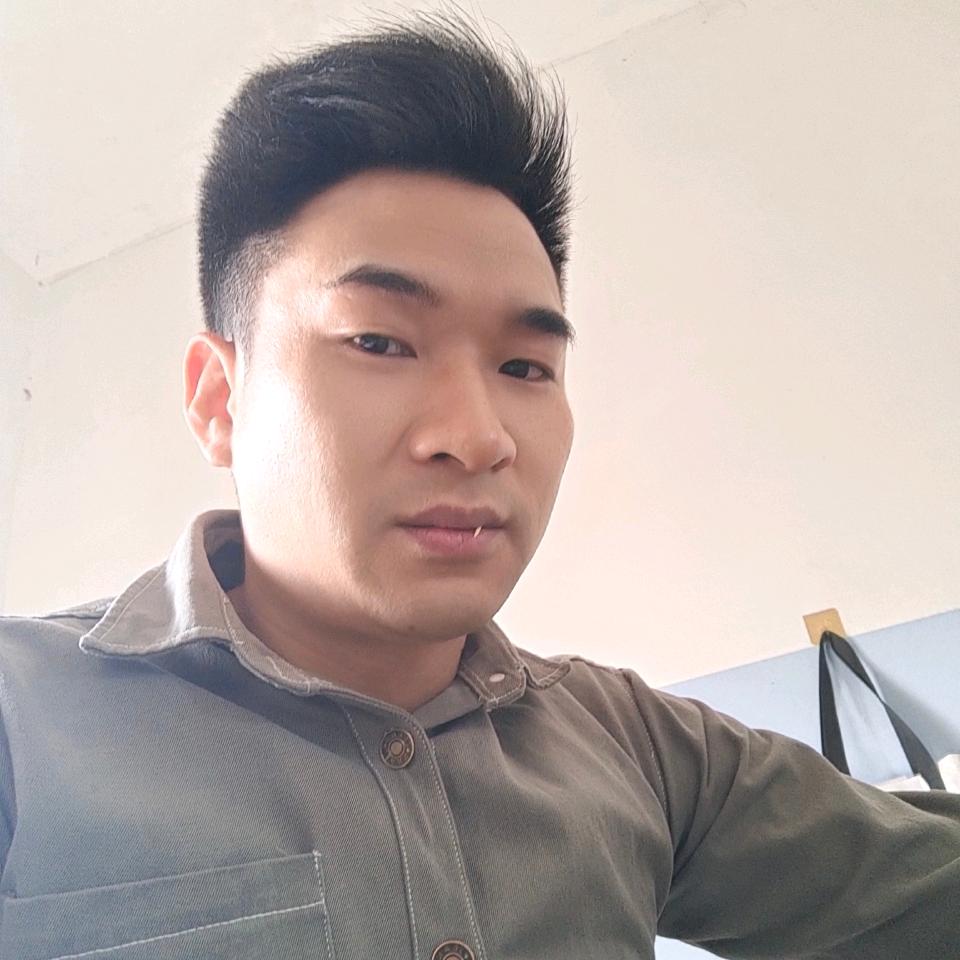 甄诚