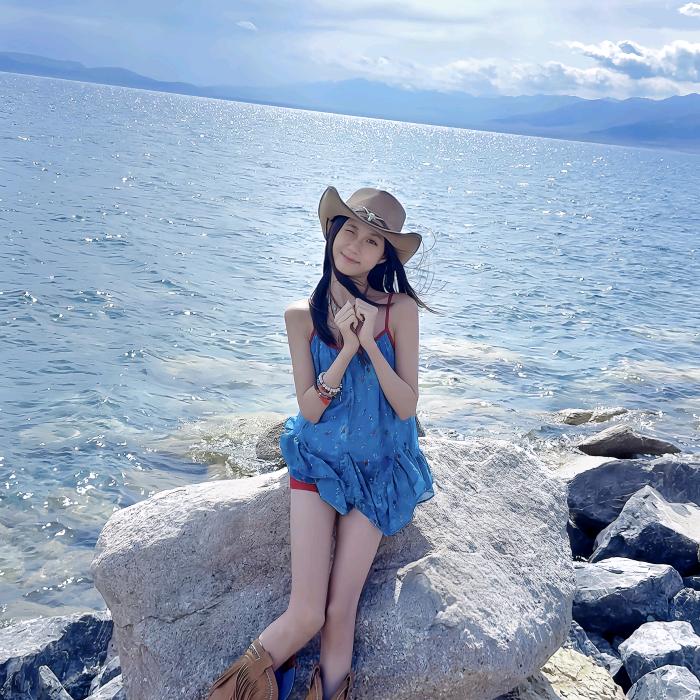 💙Aimee🩰