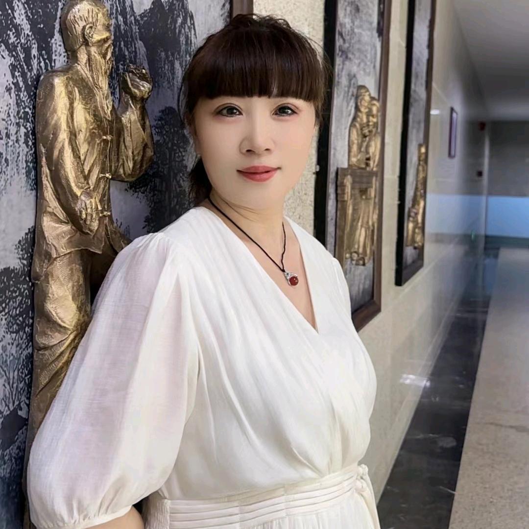 带刺的玫瑰