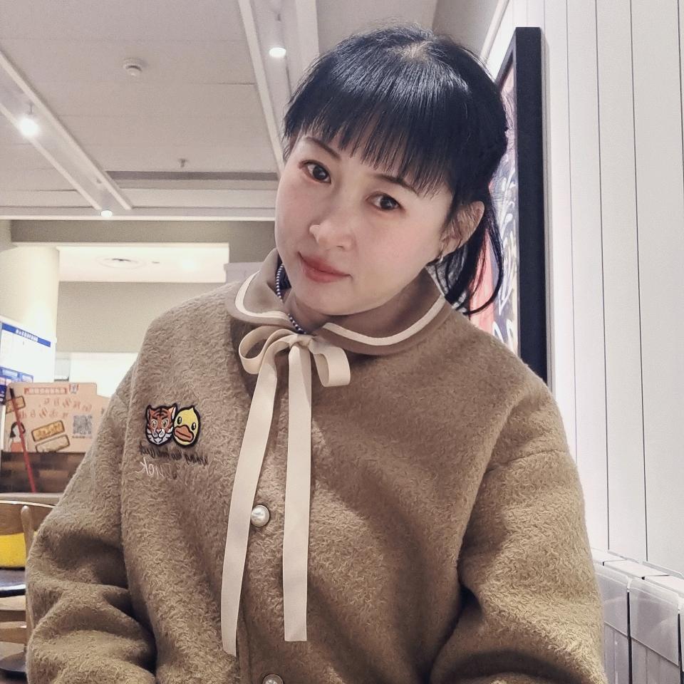 塔顶上的猫