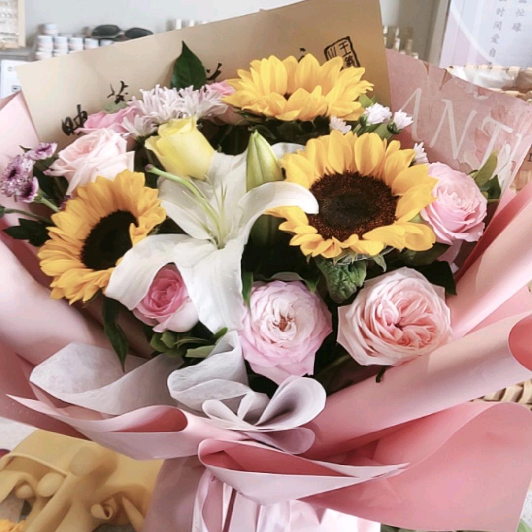 @💞小任性ꦿᩚ᭄Ren