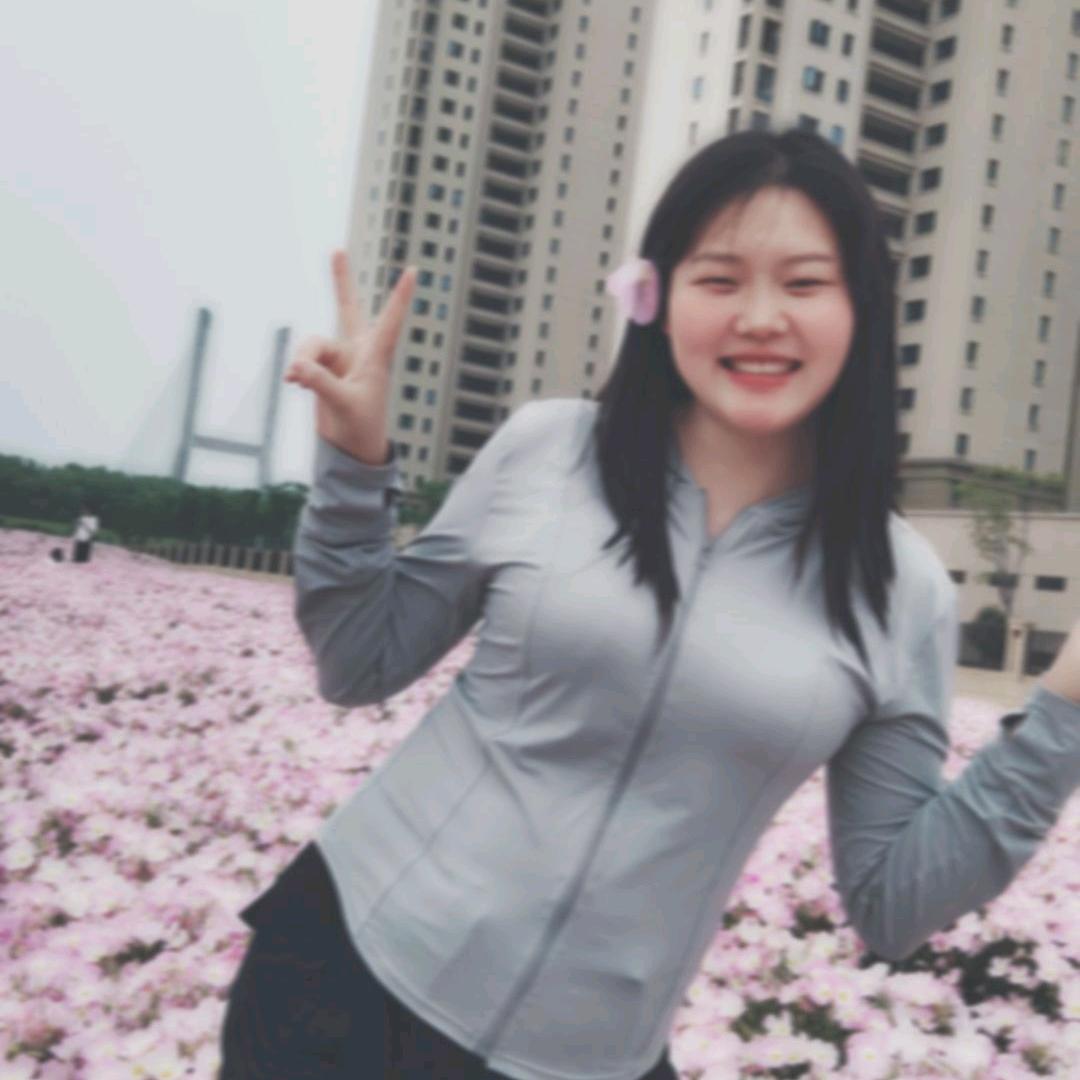 小应    月子中
