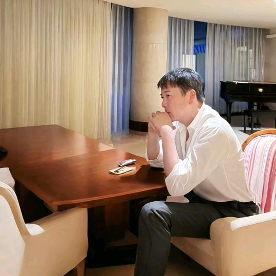 #屁蛋虫（非本人）