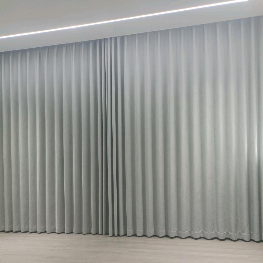 鑫帘欣窗帘布艺小陈