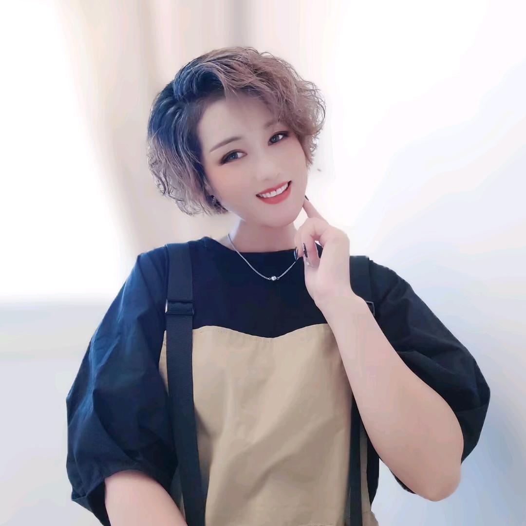 亿姐