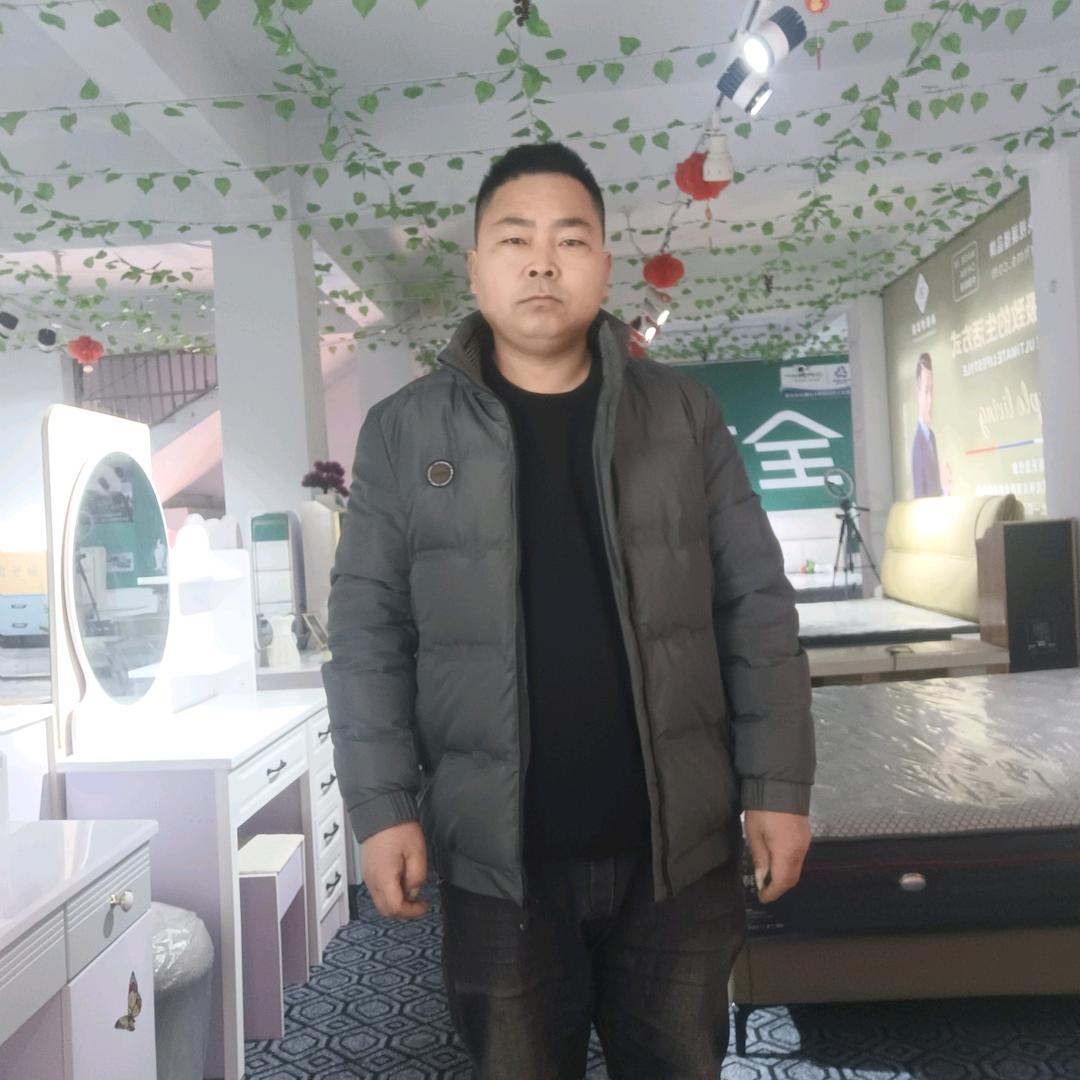 阜南县地城镇刘家家具城