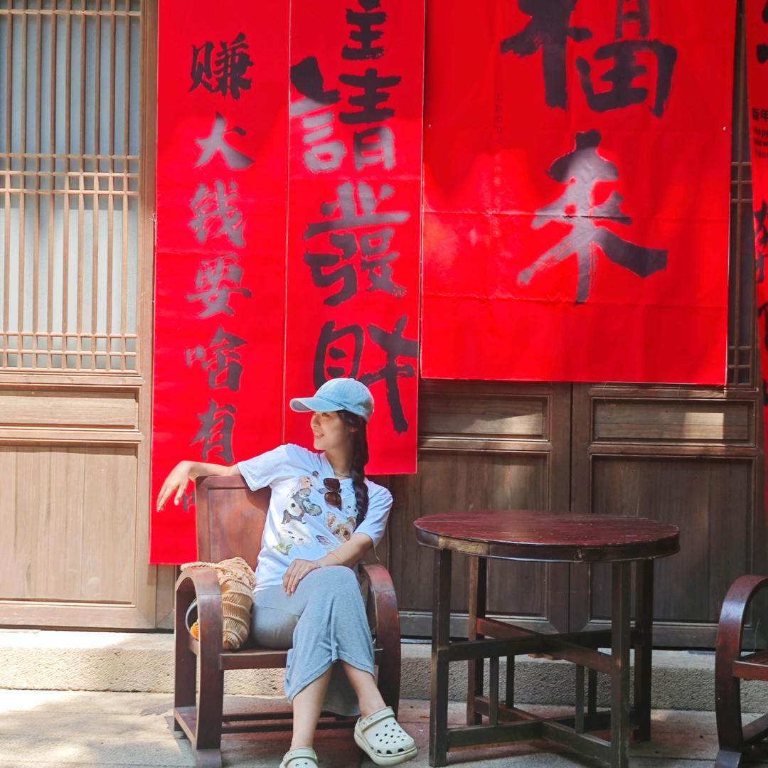 大果粒吖（三胎四娃）