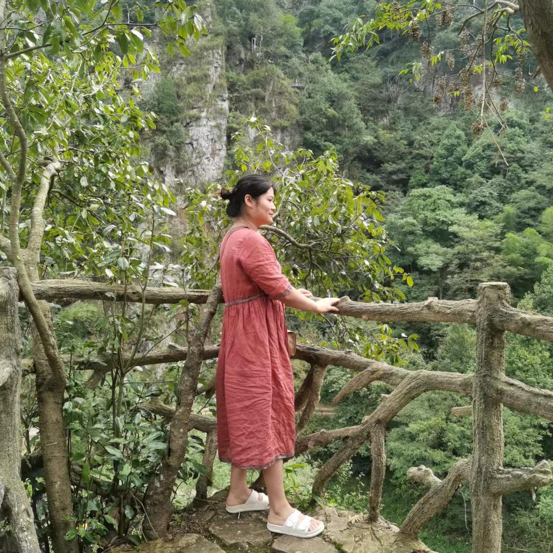 爱生活的小鱼