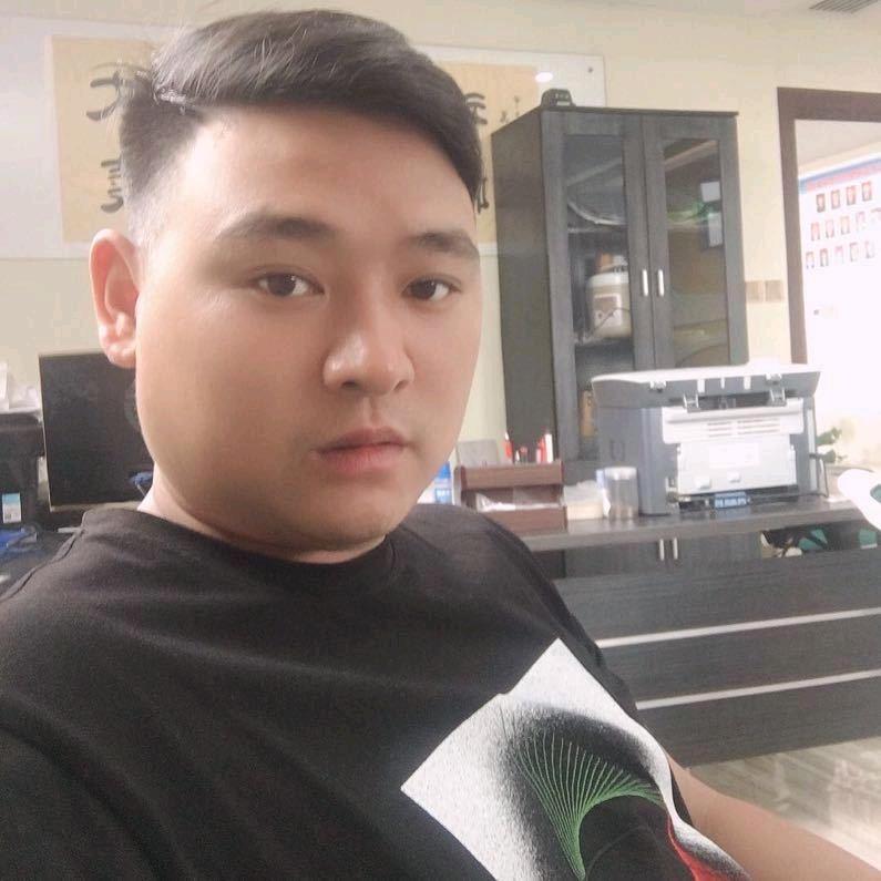 陈小林✺