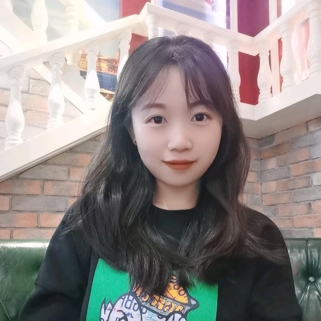 慕小卿