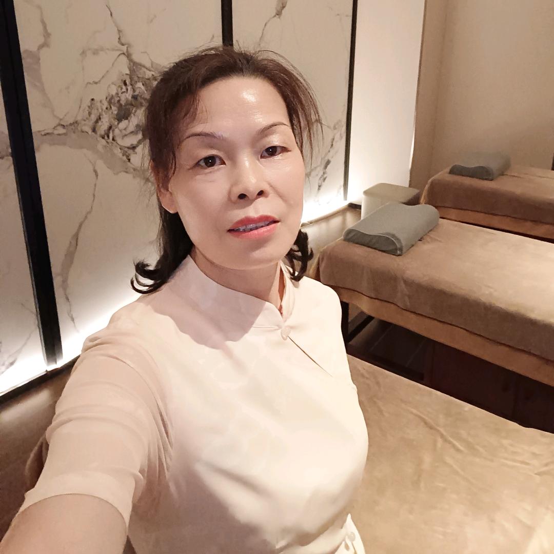 方屹妈妈