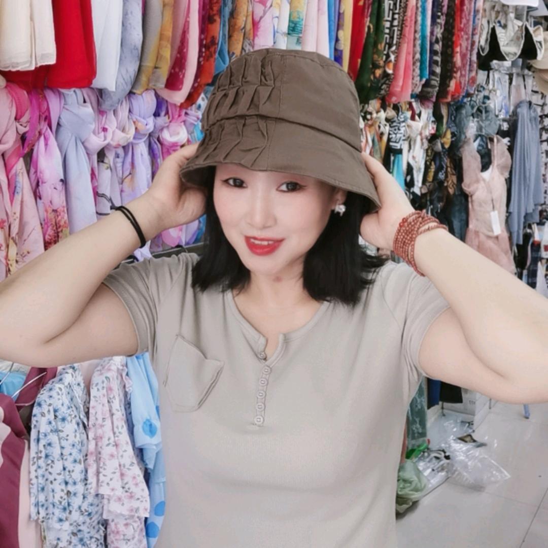 @云朵