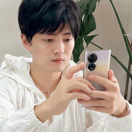 搞笑白小蛋@抖音