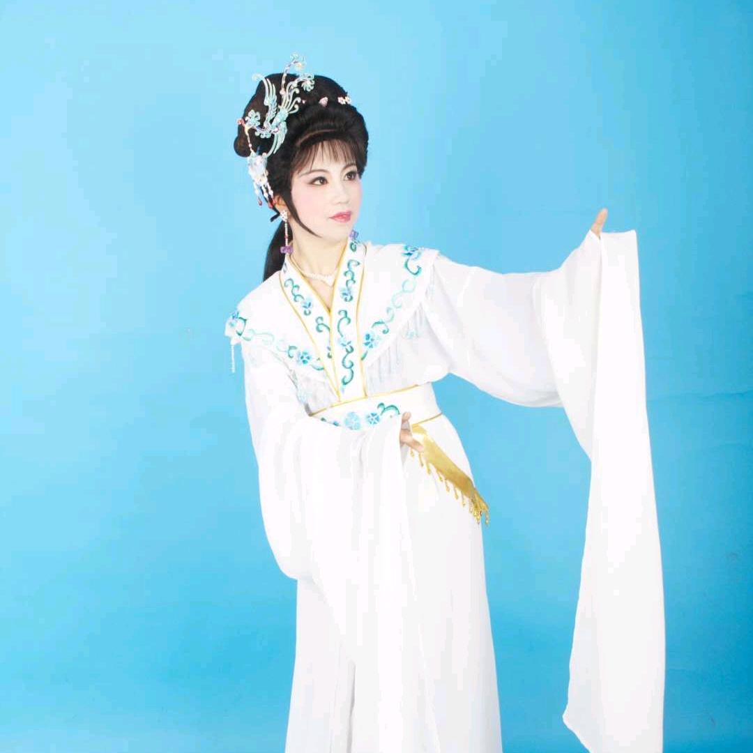 沈蔚