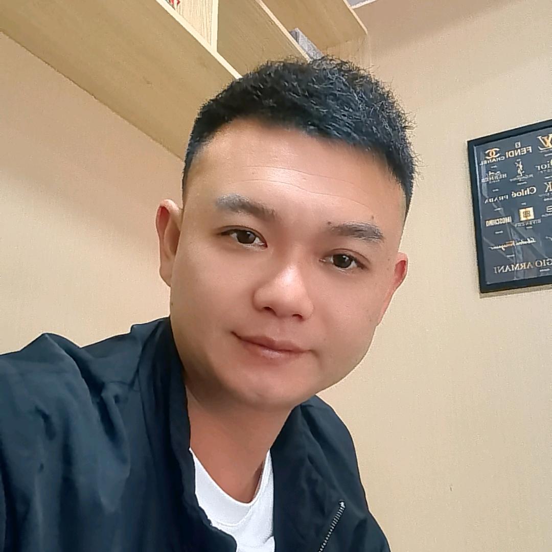 鹰潭市月湖区万物名品商贸行