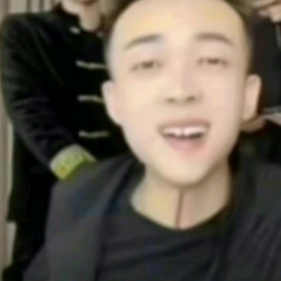 阿泽