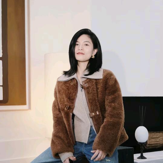 阿董小姐轻奢女装.淘鱼