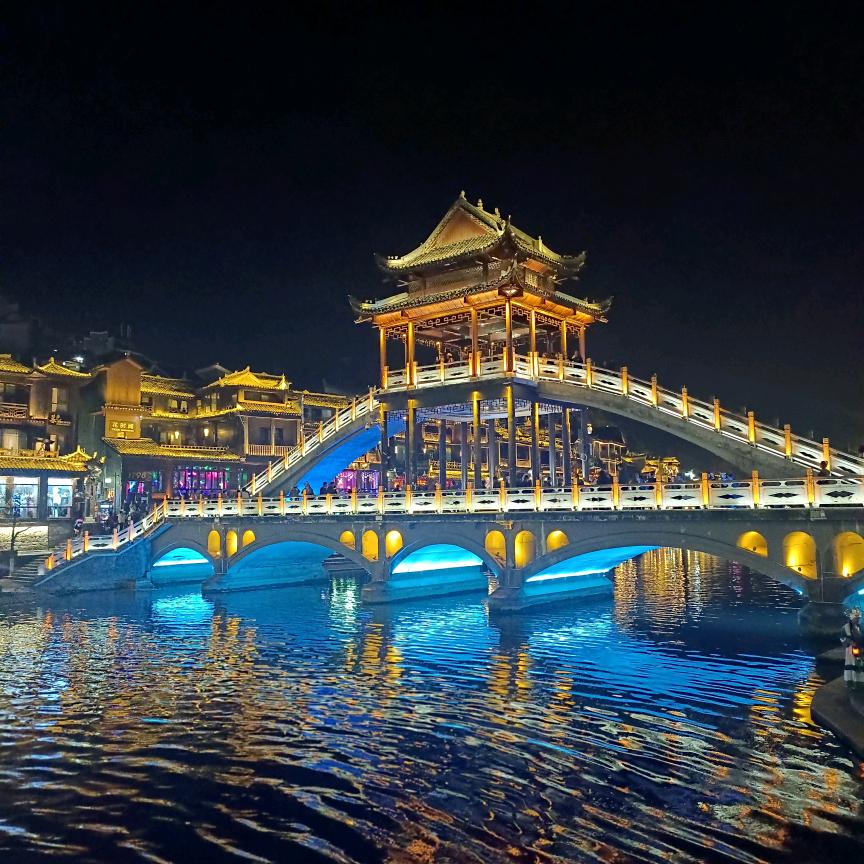 小胖哥