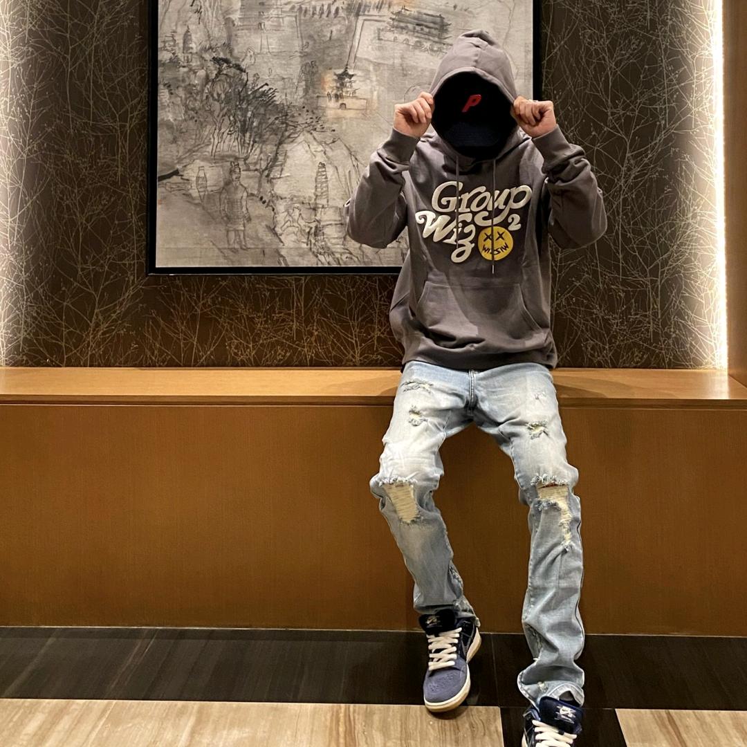 ᠵᠢᠶᠠᠨᠭ ᠫᠧᠩ